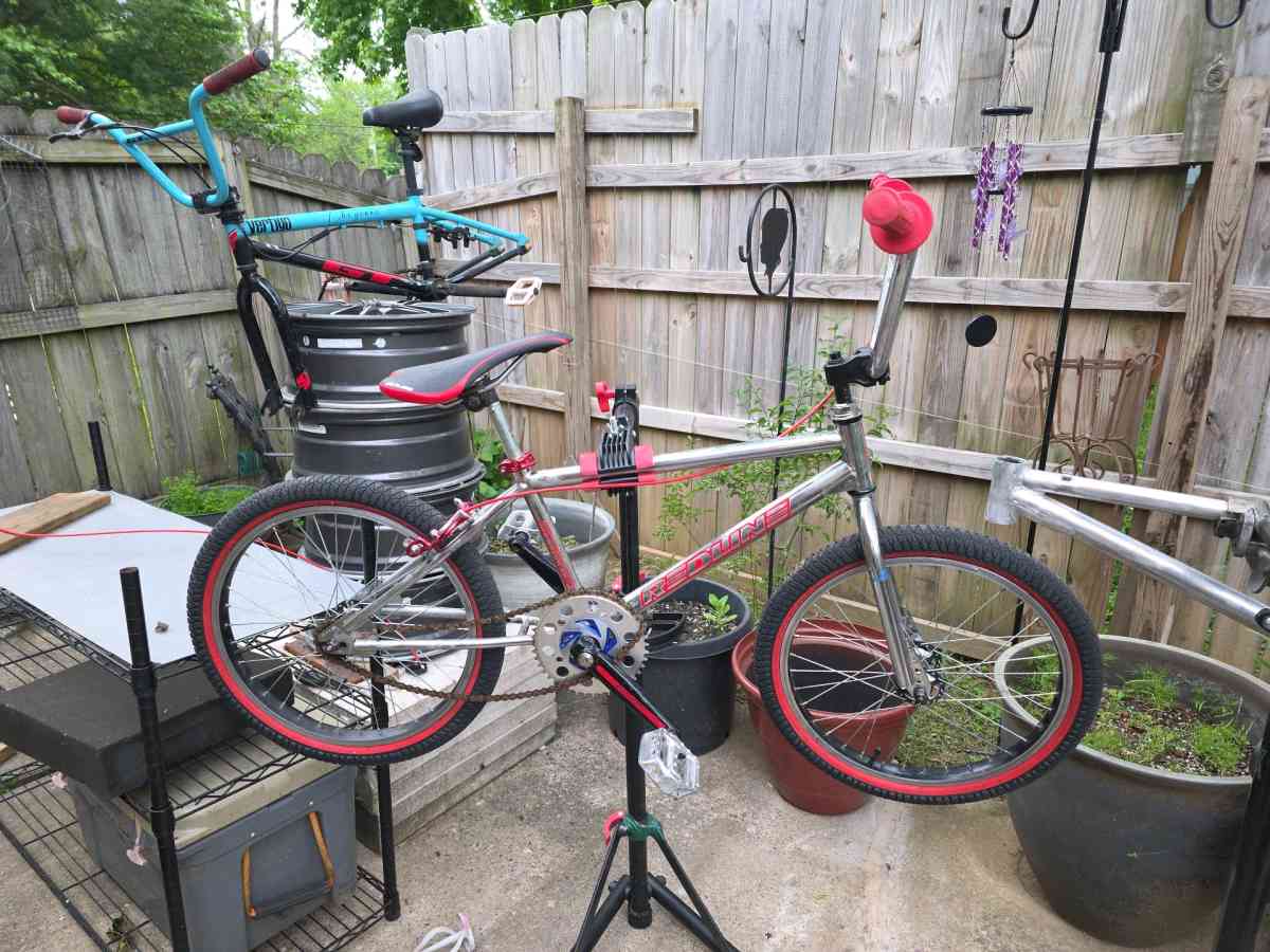 87 Redline - Louisville, Kentucky