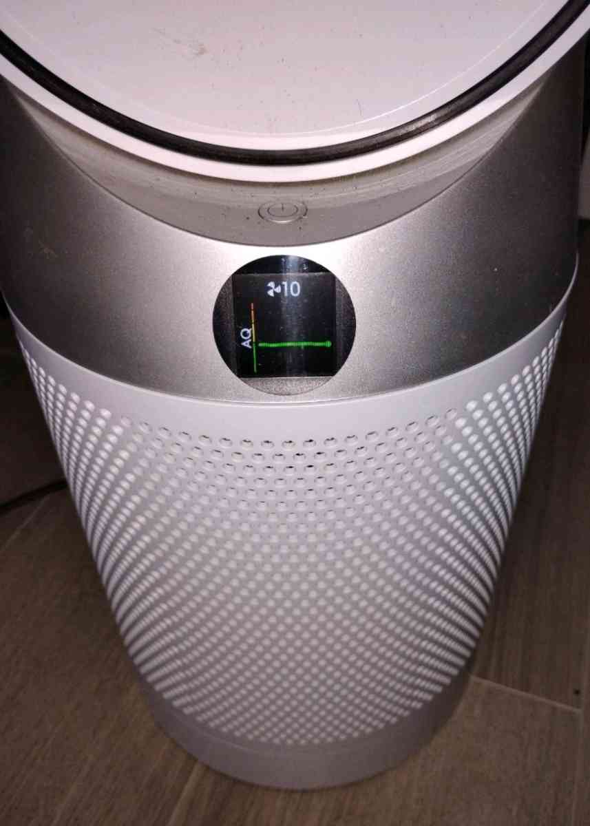 Dyson Air Purifier Hot and Cold - Chandler, Arizona - FleaMarketBay