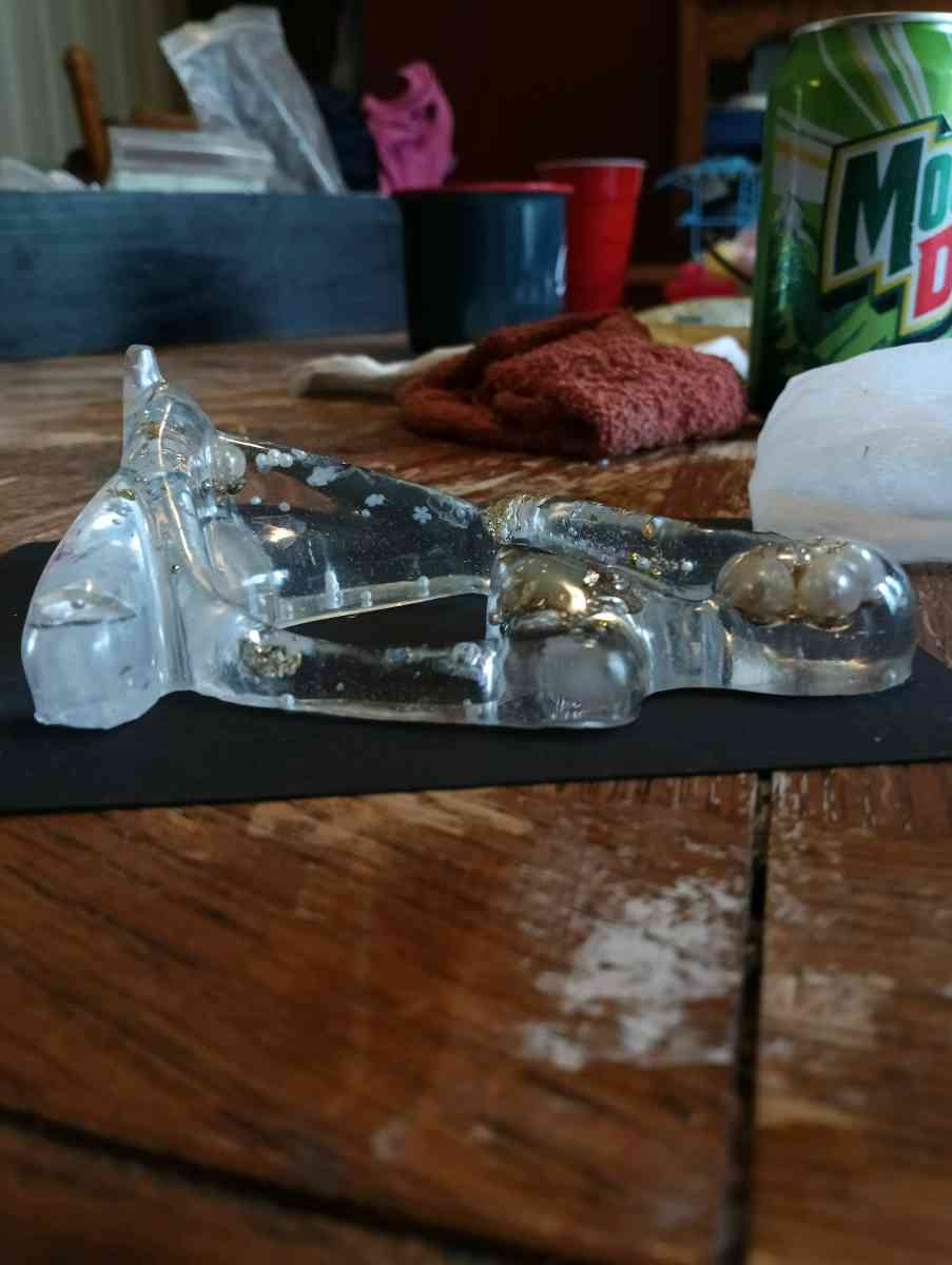 hand made resin woman figurine - Guntown, Mississippi - FleaMarketBay