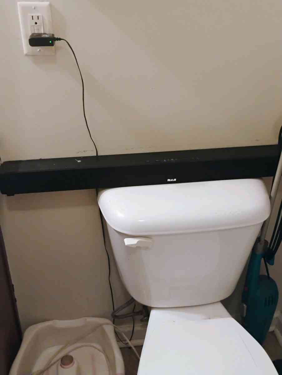 a side bar speaker - Newport News, Virginia