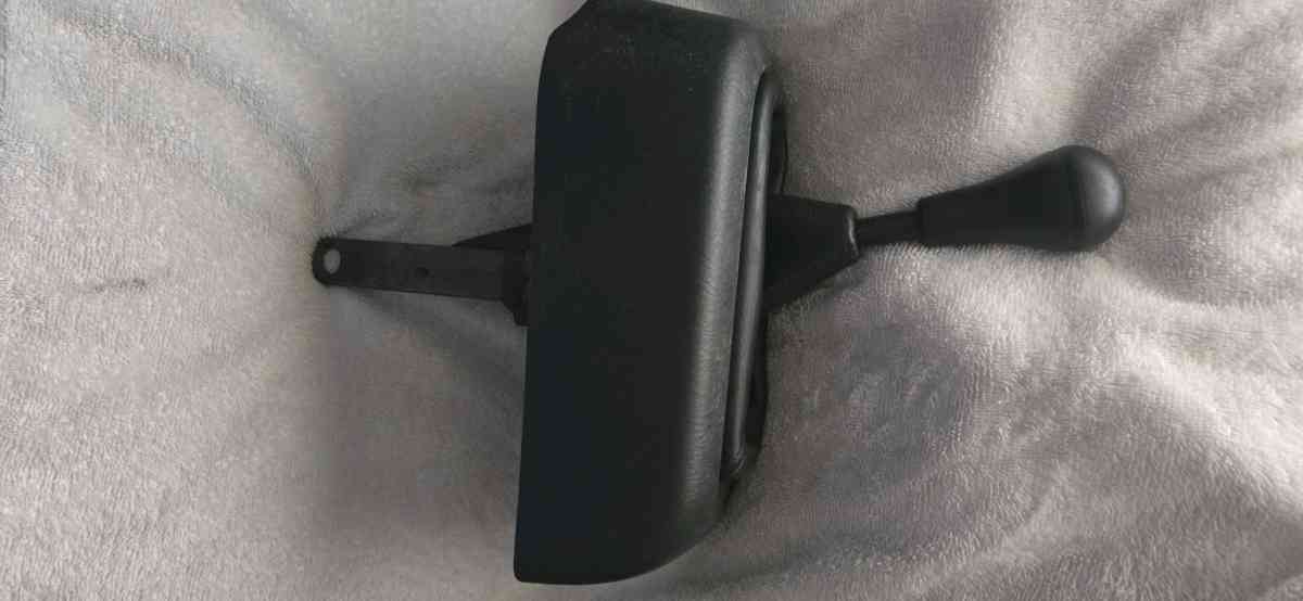 Dodge Ram 0308 15003500 automatic shiter - Kempner, Texas - FleaMarketBay