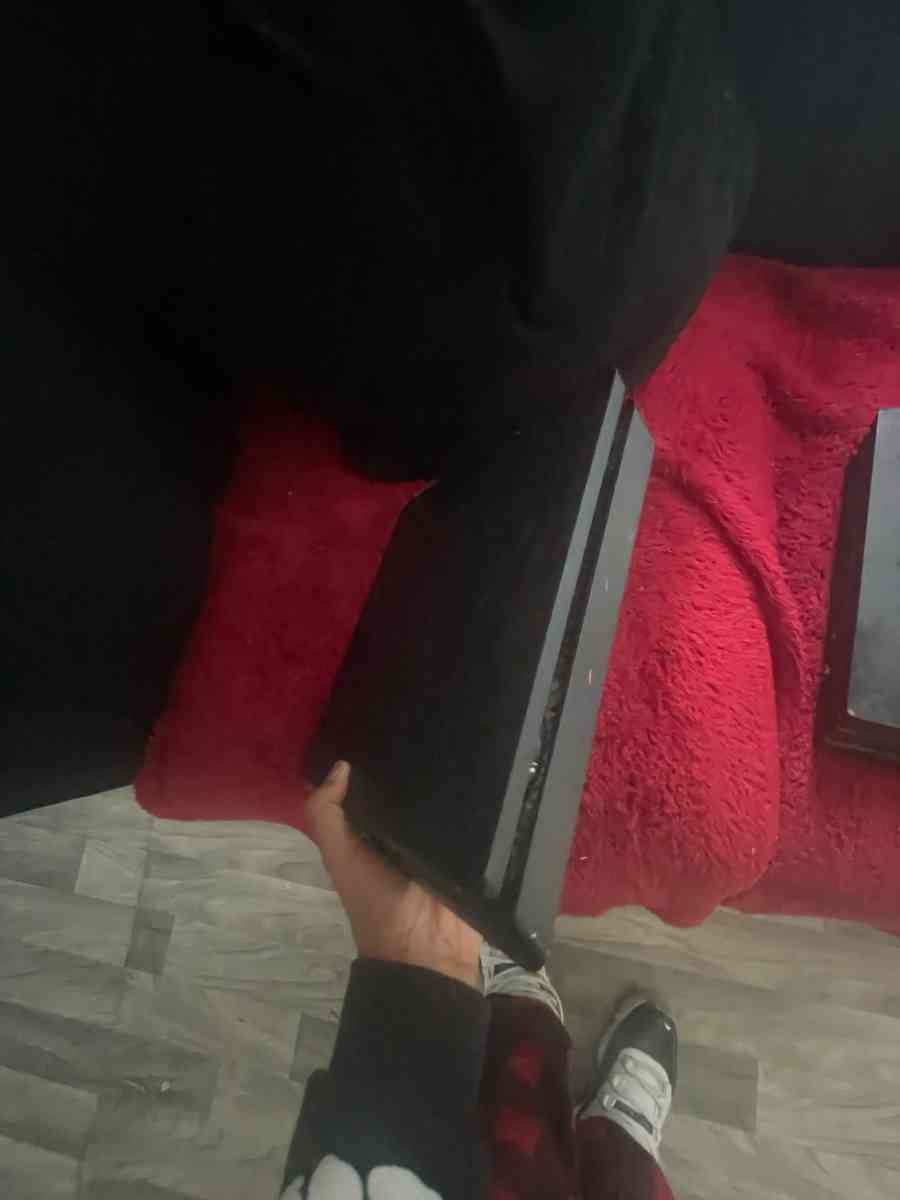 ps4 slim - Cleveland, Ohio - FleaMarketBay