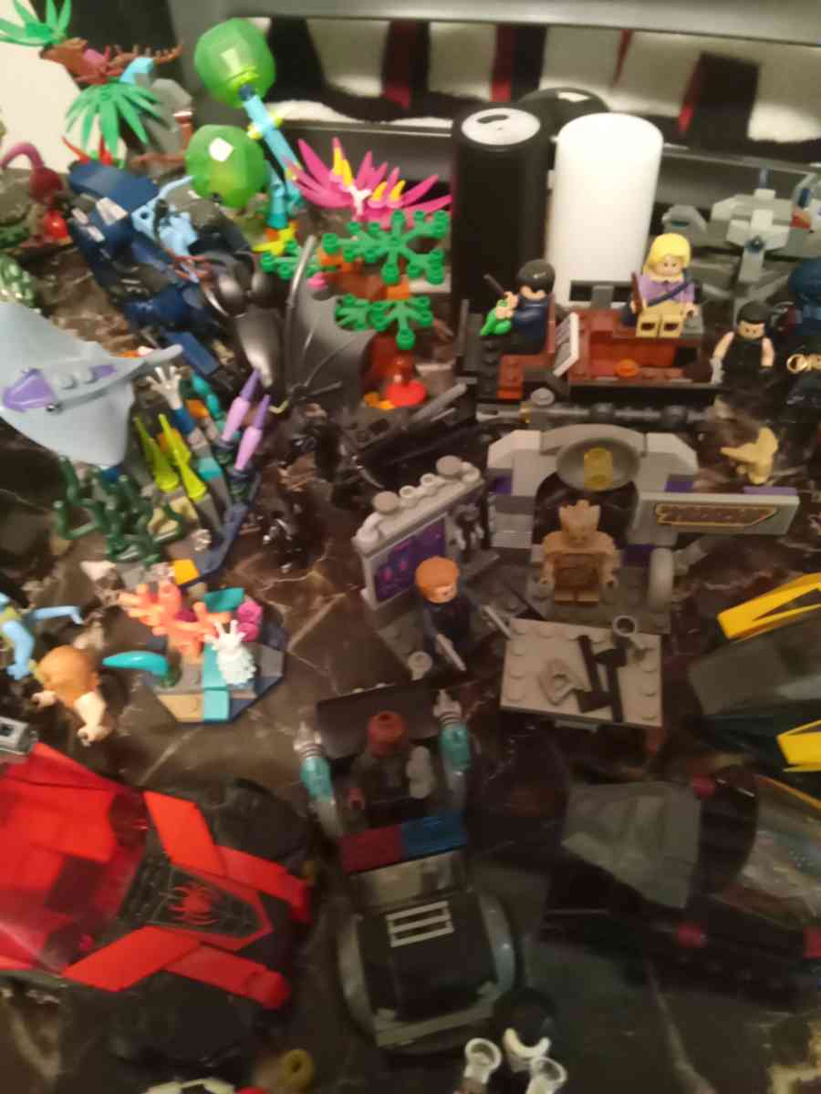 Lego building blocks - Philadelphia, Pennsylvania - FleaMarketBay