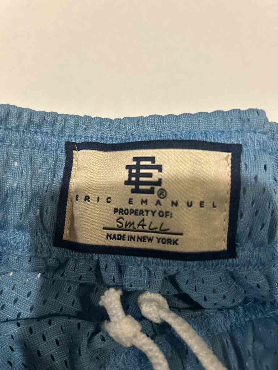 light blue bones shorts size small - Jamaica, New York - FleaMarketBay