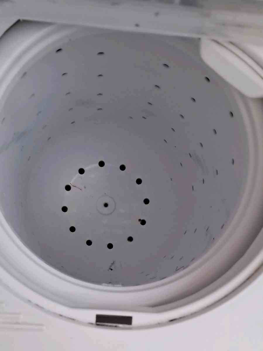 Costway Twin Tub Portable washer machine - Long Beach, California - FleaMarketBay