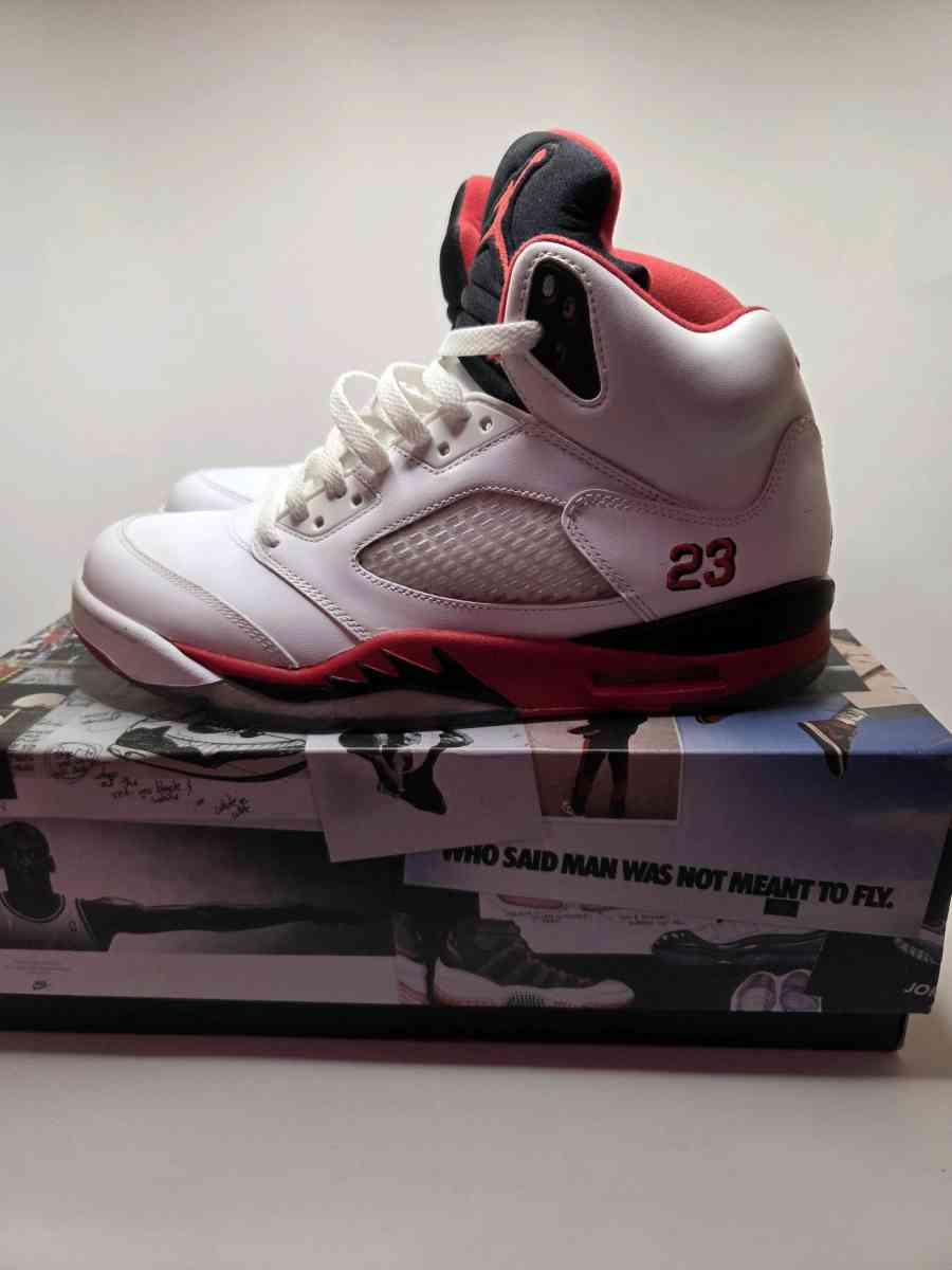 Nike Air Jordan 5 Retro Fire Red 2013 Size 105 - Norcross, Georgia