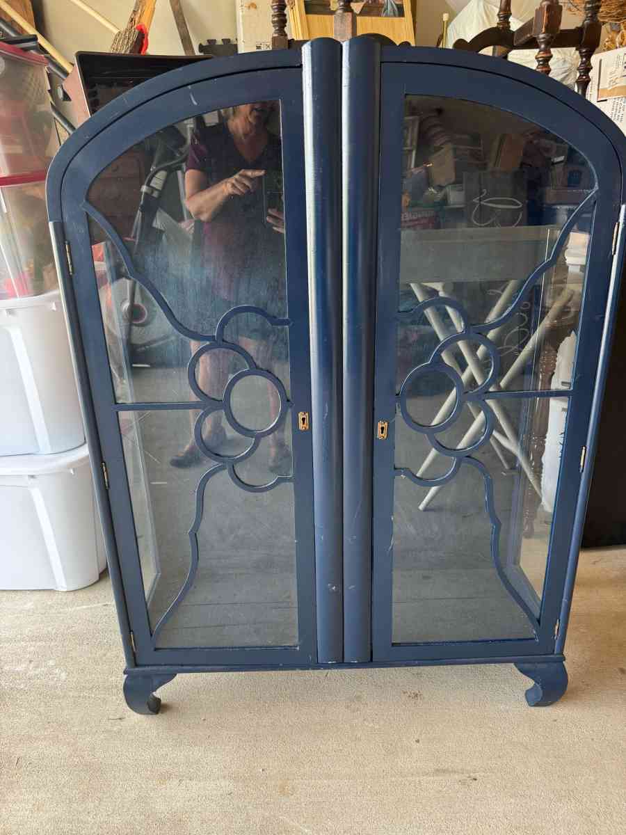Small Antique China Hutch - Youngsville, Louisiana - FleaMarketBay