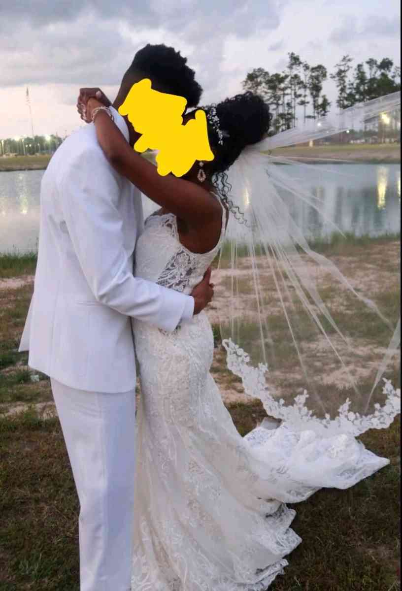 Abby Paris Wedding Dress Size 6 - Westlake, Louisiana - FleaMarketBay