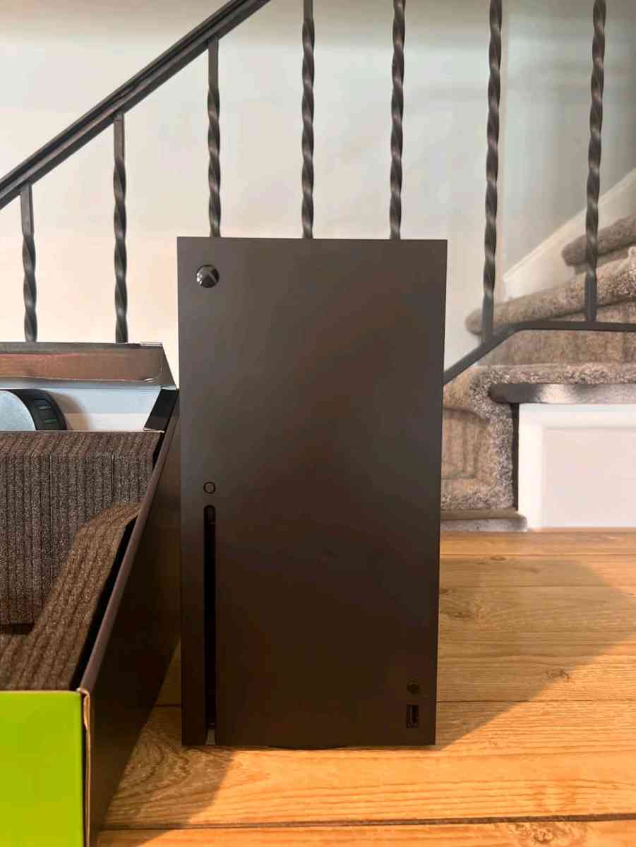 Xbox series X - Acworth, Georgia