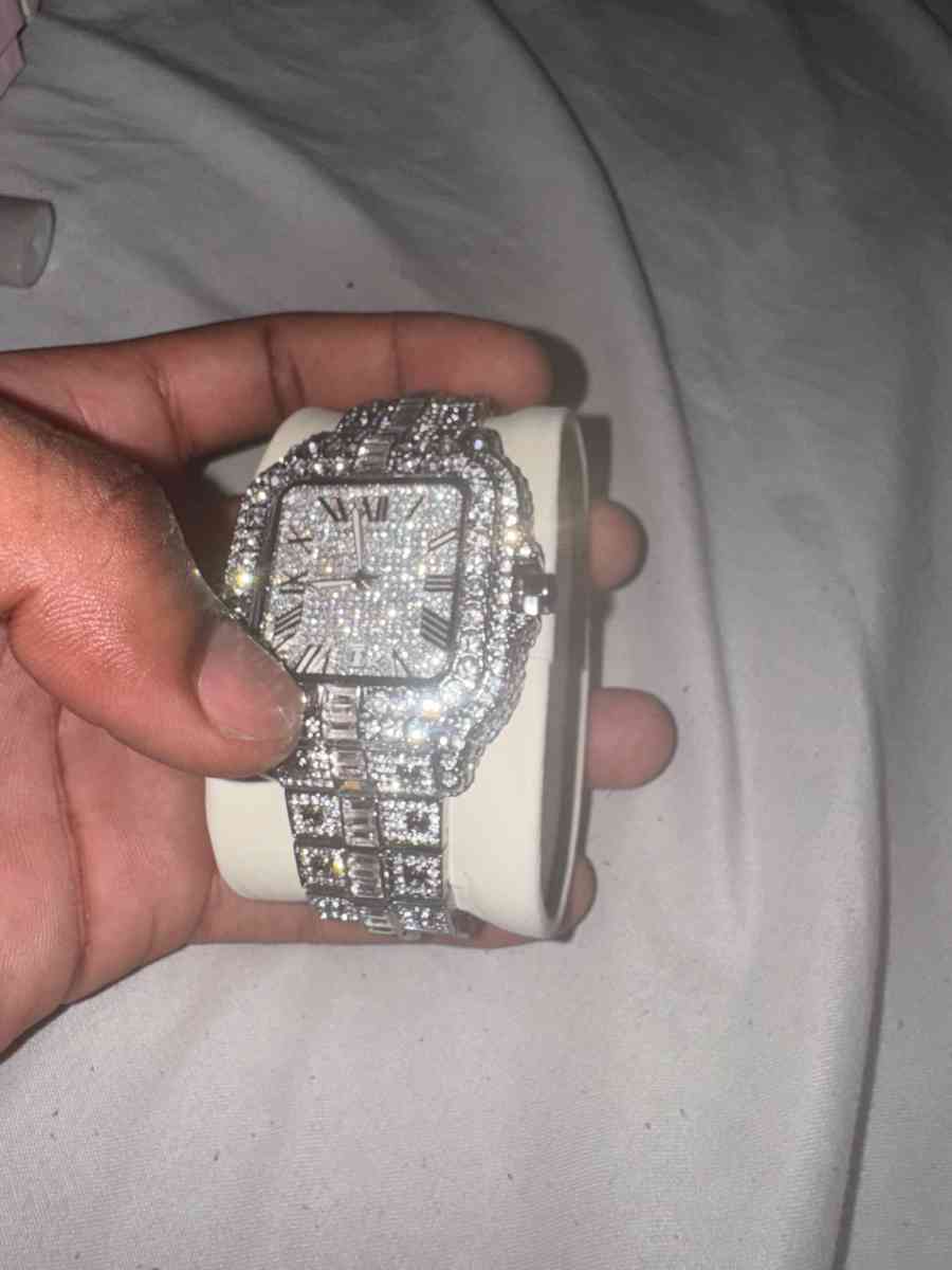 VVS SET CARTI WATCH - Brooklyn, New York