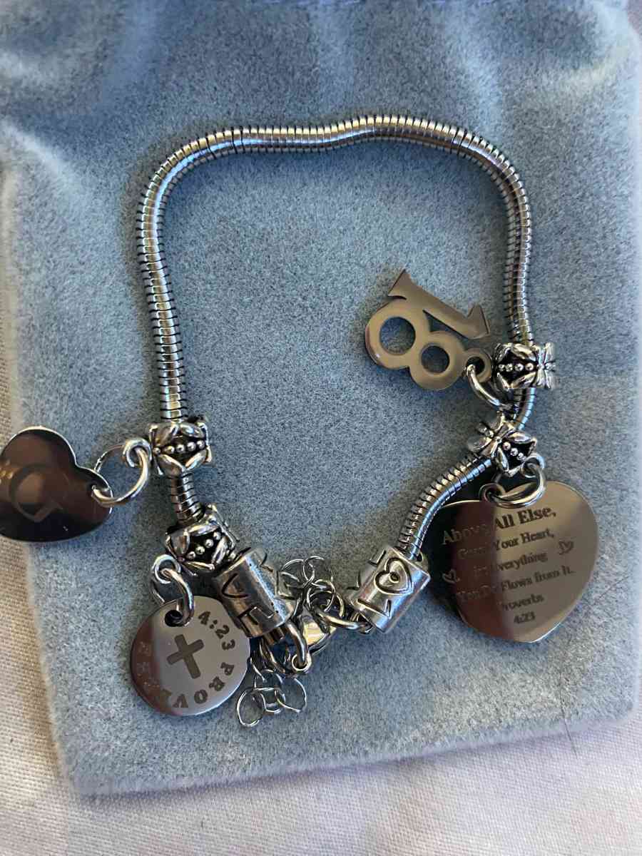 all a dollar each or 7 for all - Houston, Texas - FleaMarketBay