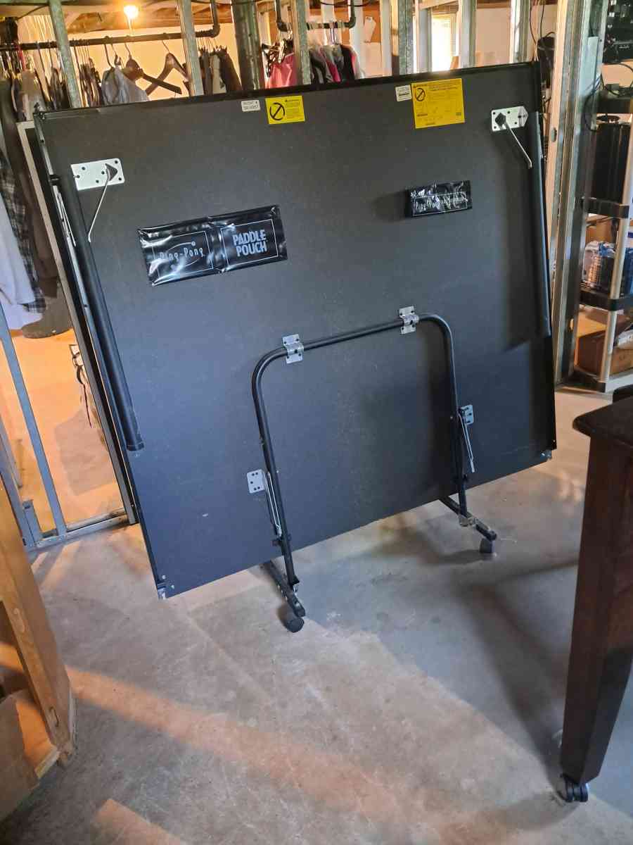 ping pong table - Bridgewater, New Jersey - FleaMarketBay
