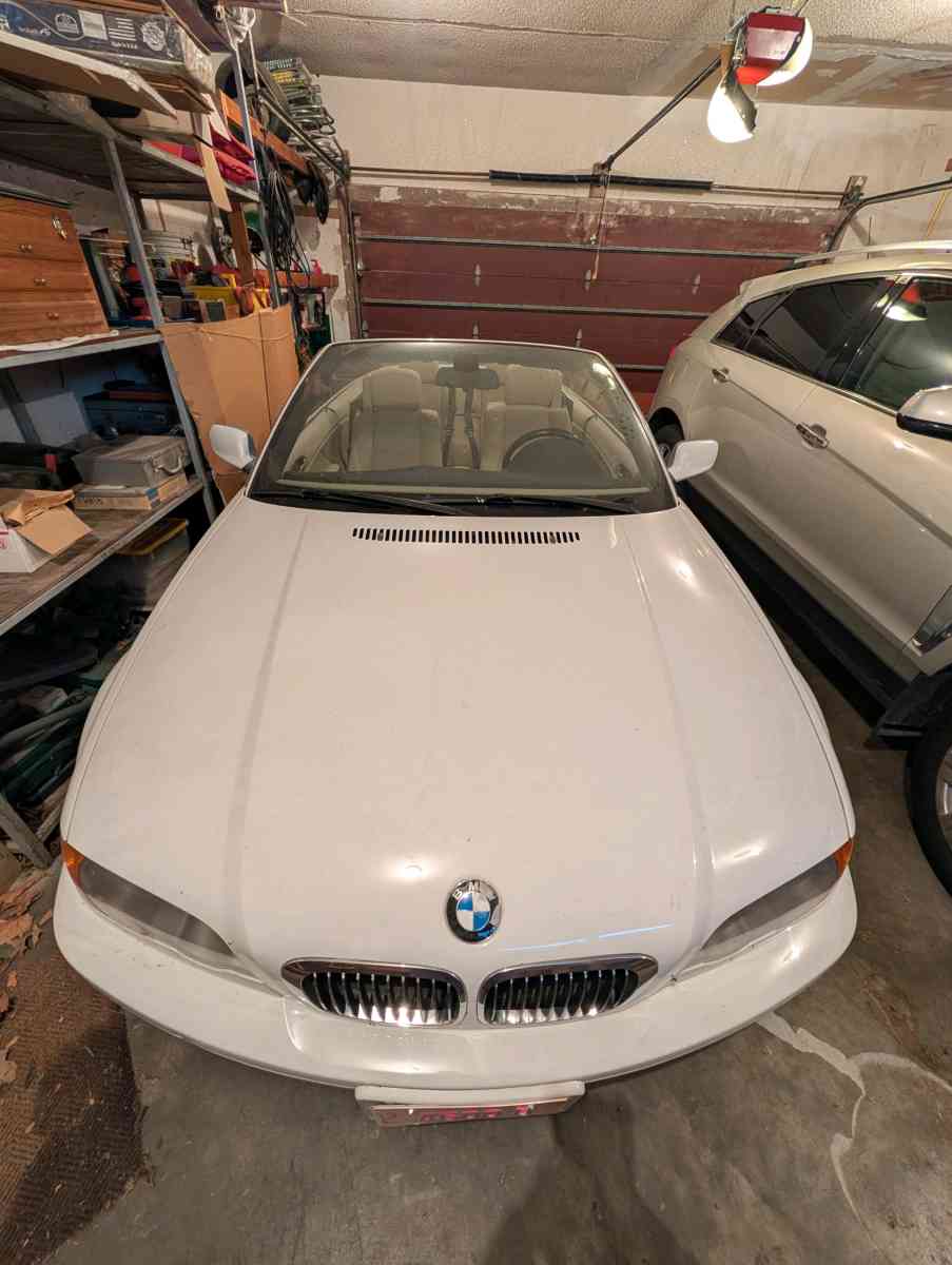 BMW with 93k miles - Decatur, Illinois - FleaMarketBay