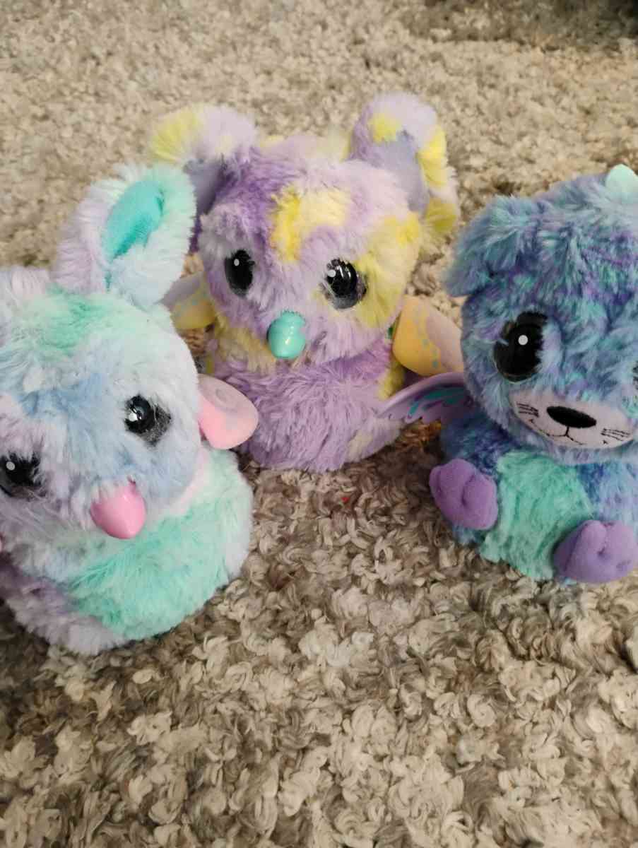 Hatchimals - Menasha, Wisconsin - FleaMarketBay