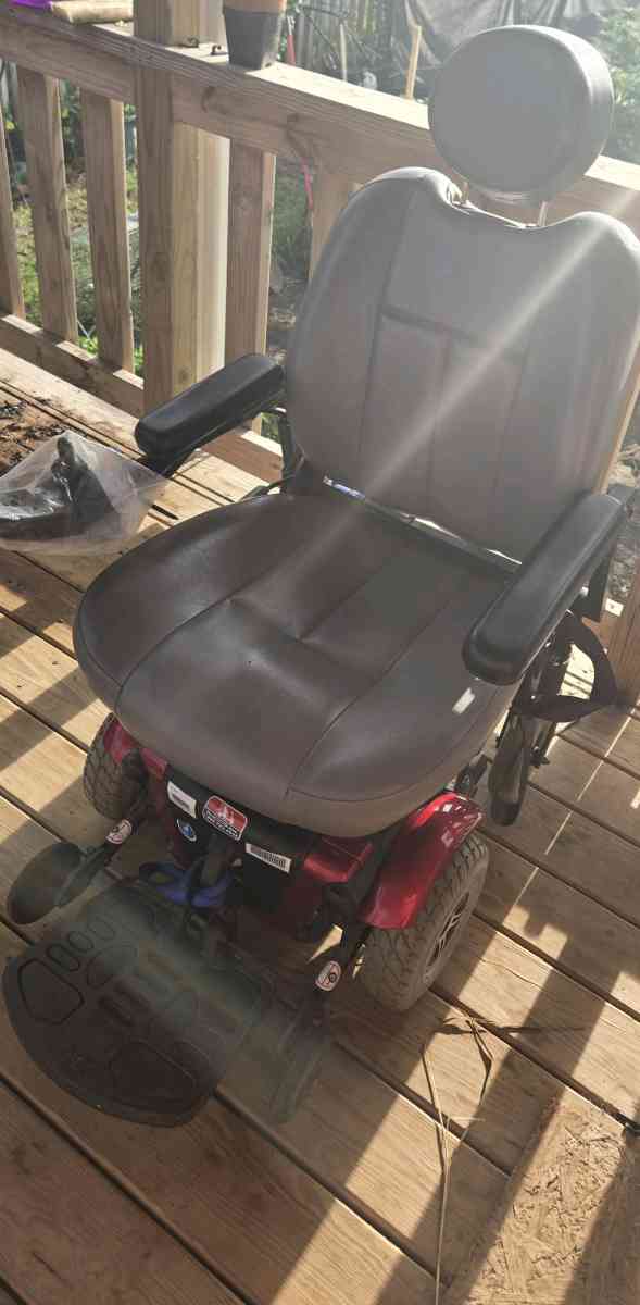 mobility wheelchair - Honey Brook, Pennsylvania - FleaMarketBay