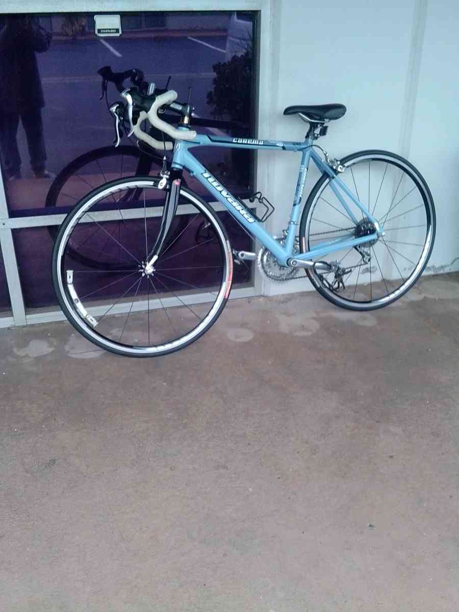 Novara Carema road race bike lightweight fast - Costa Mesa, California