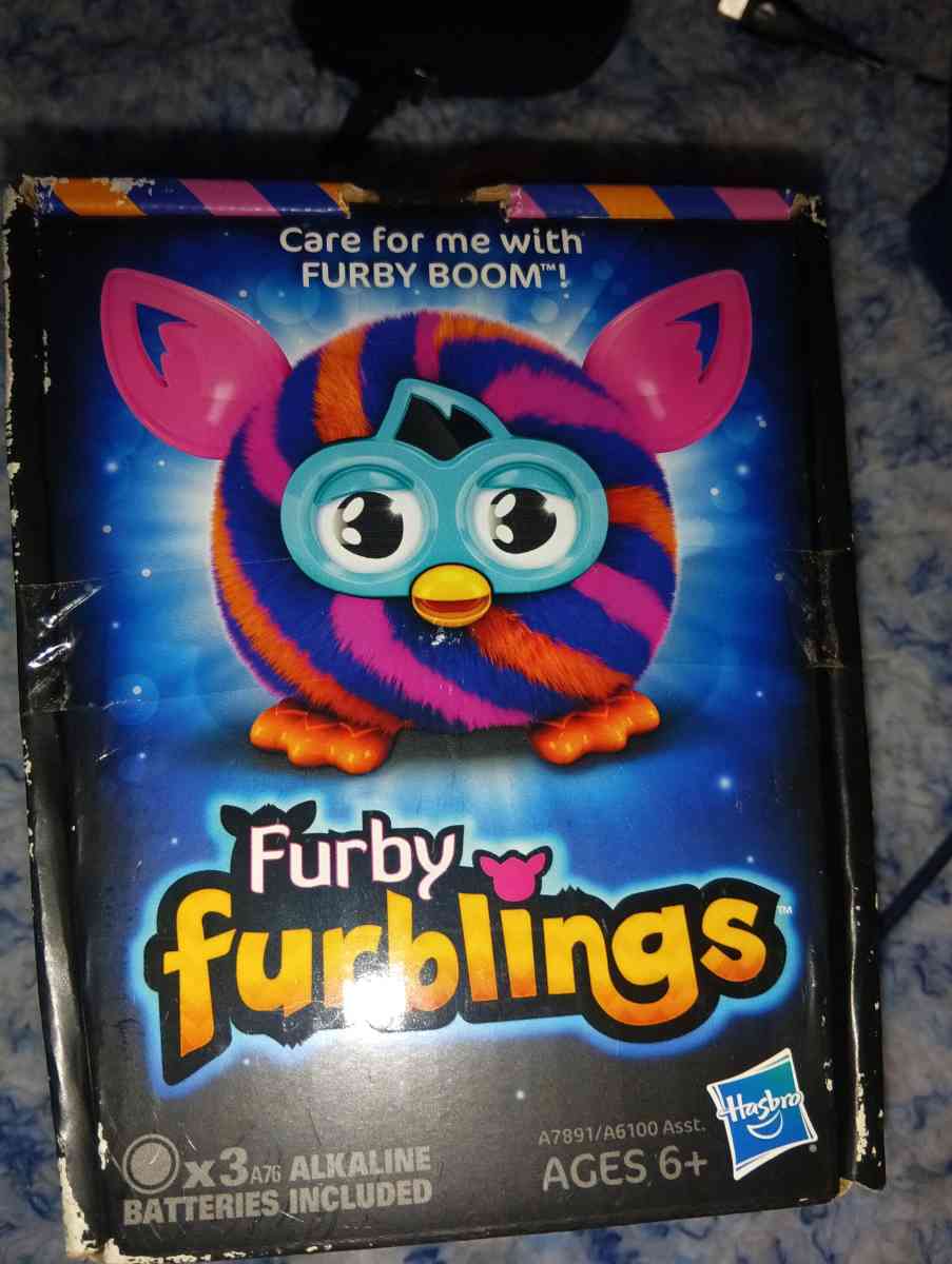 furby furbling furby boom - Akron, Ohio