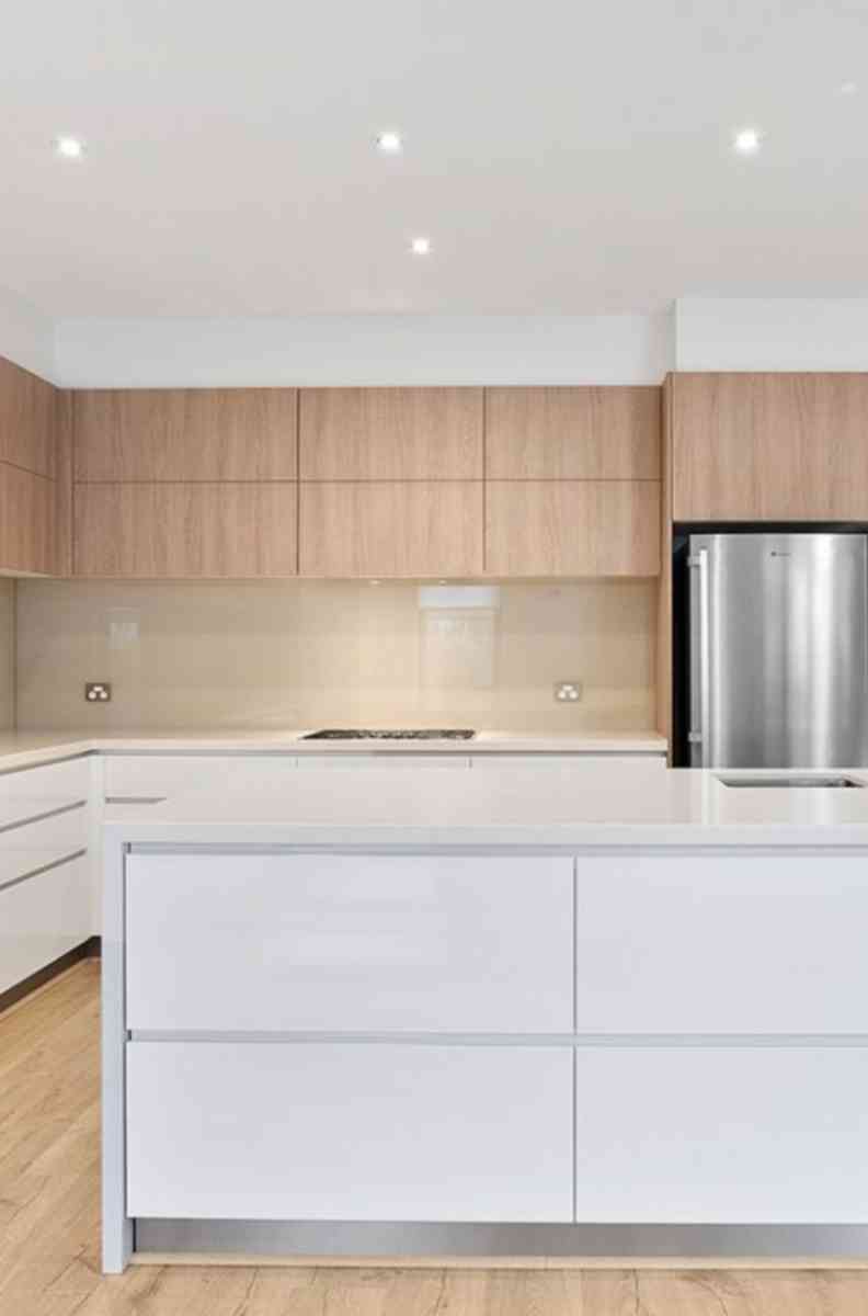 Modern kitchens - Miami, Florida