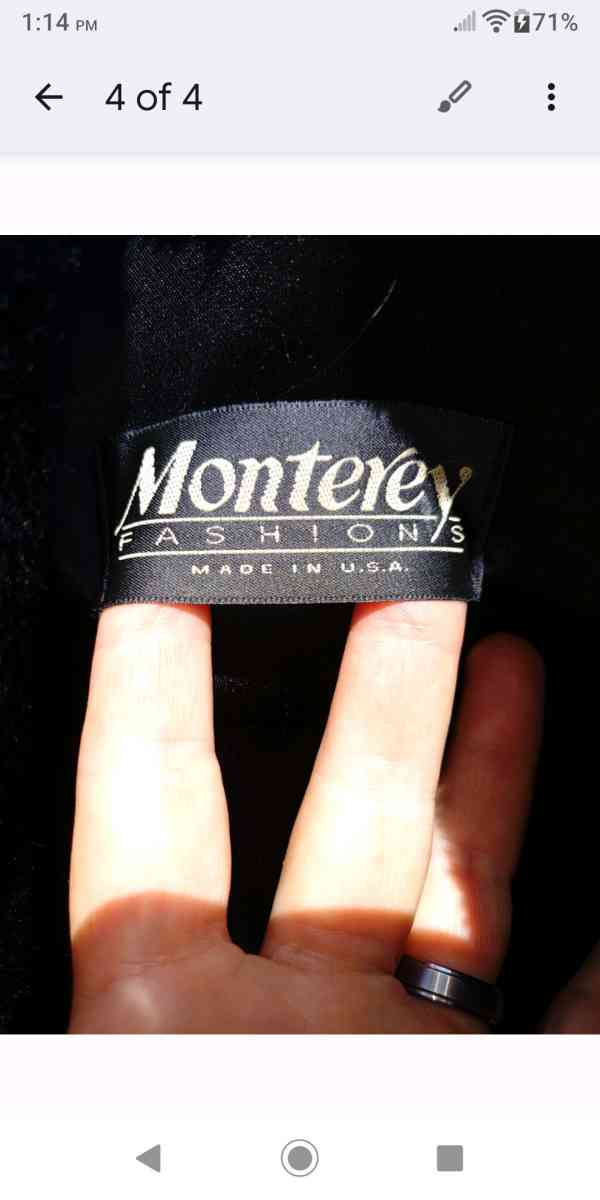 Monterey Faux Fur - Maple Heights, Ohio - FleaMarketBay