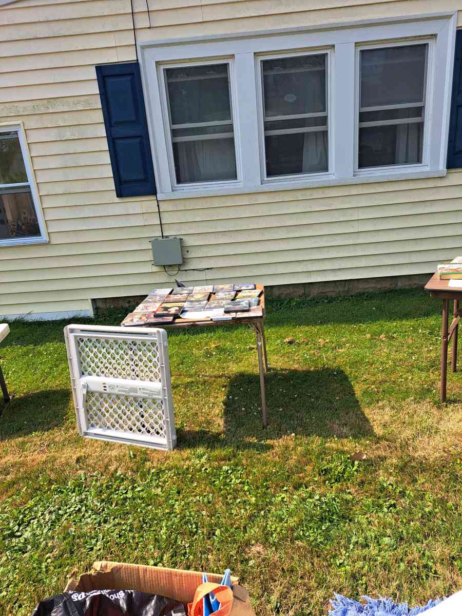 multiple items - Rochester, New York - FleaMarketBay