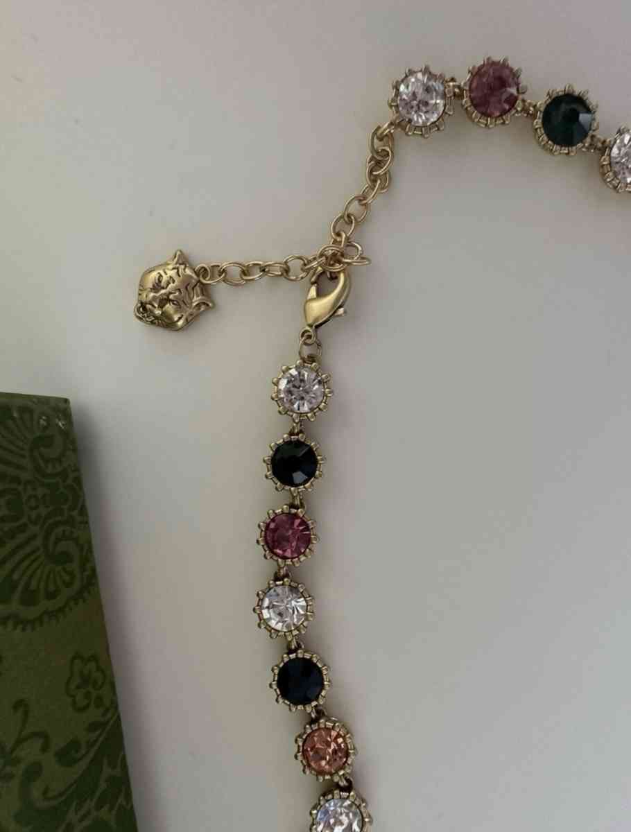 used Gucci Gold Multicor Stones Lion Necklace - Brooklyn, New York