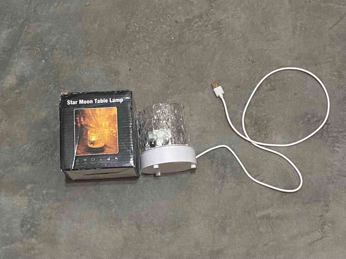 star moon table lamp - Houston, Texas