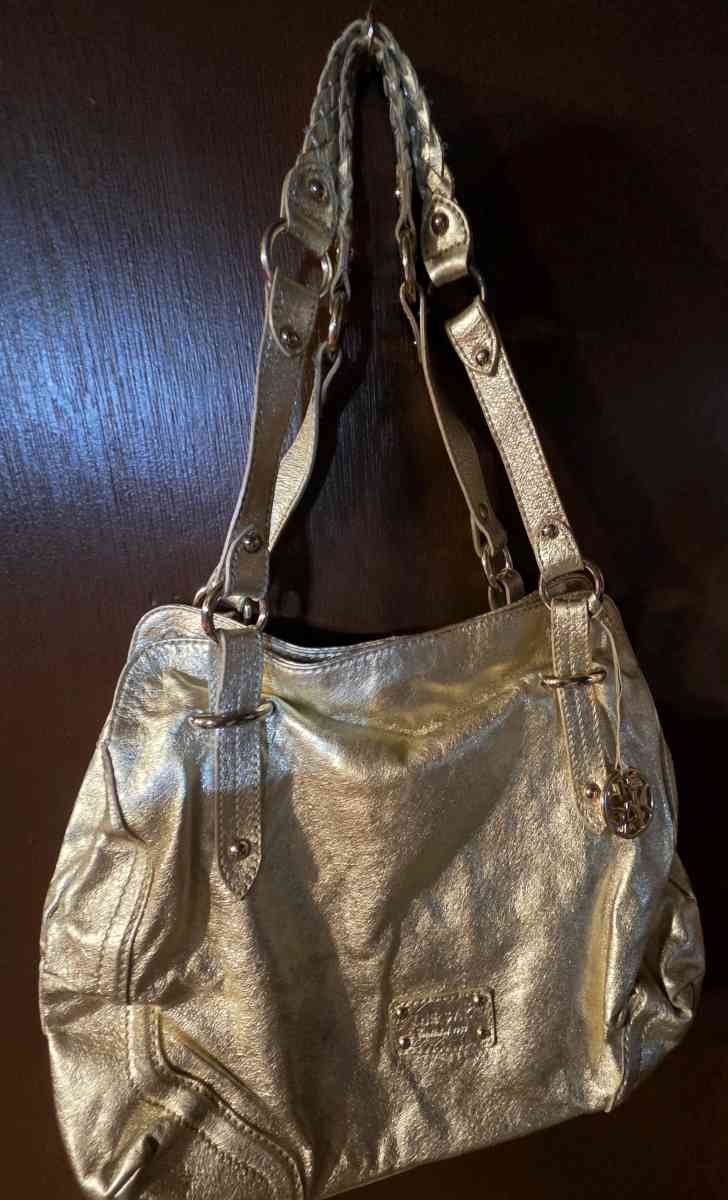 womens gold purse - Deshler, Ohio