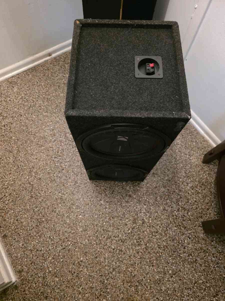12 inch Kicker Comp r subwoofers - Orlando, Florida - FleaMarketBay