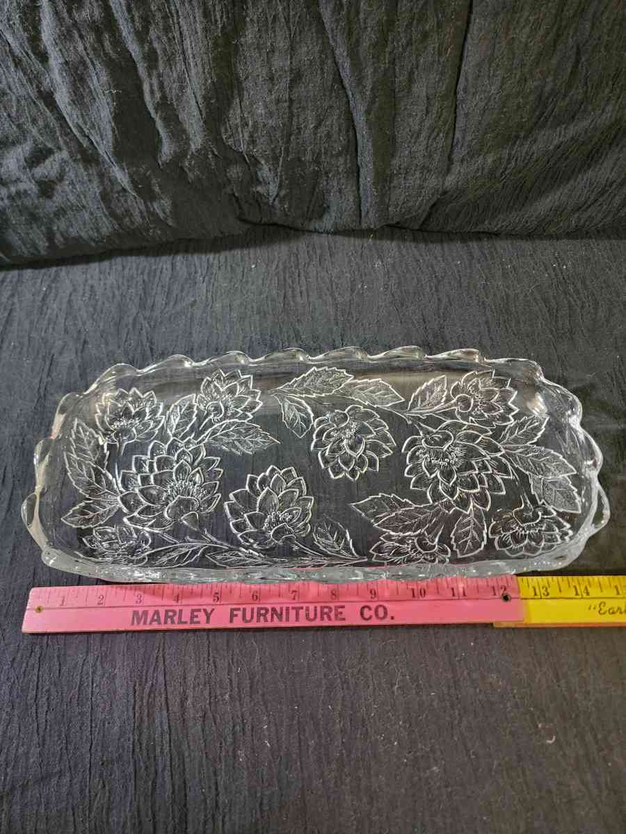 Vintage Crystal clear studios - Knoxville, Tennessee - FleaMarketBay