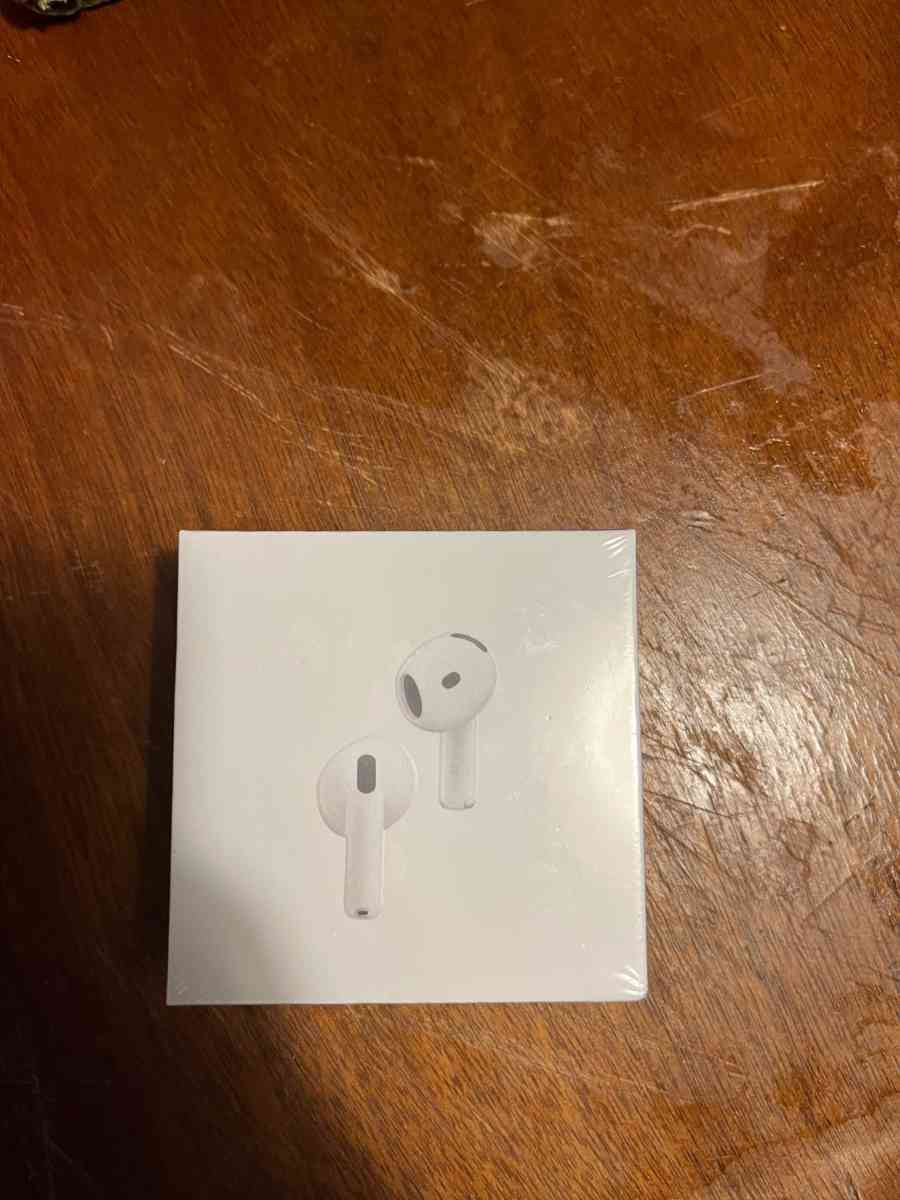 AirPods 4th gen - Grand Rapids, Michigan