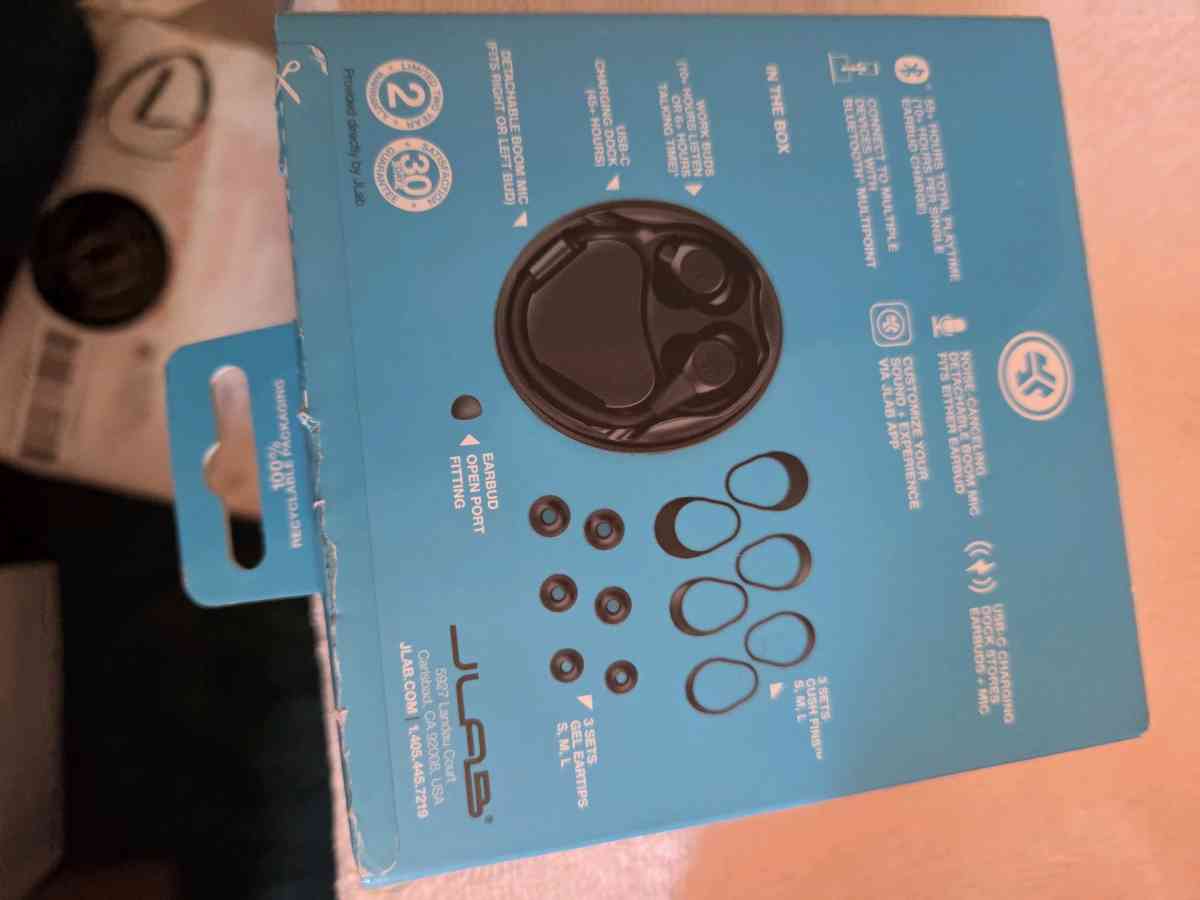 ear buds - Colorado City, Arizona - FleaMarketBay