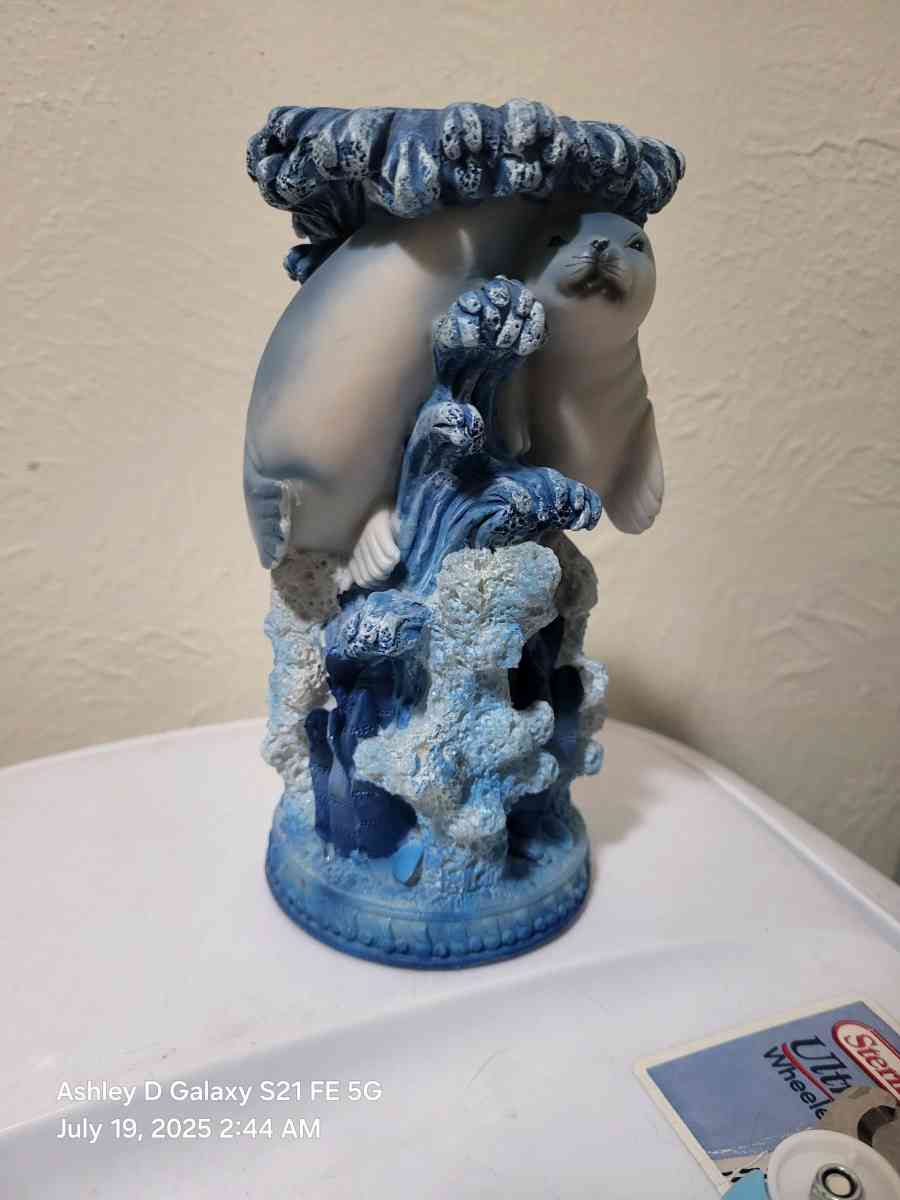 Dark Blue Seal Candle Holder - Green Bay, Wisconsin - FleaMarketBay