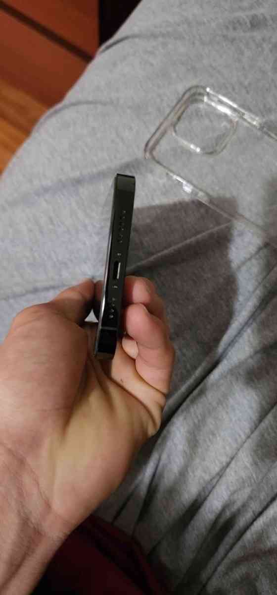 iPhone - Auburn, California - FleaMarketBay