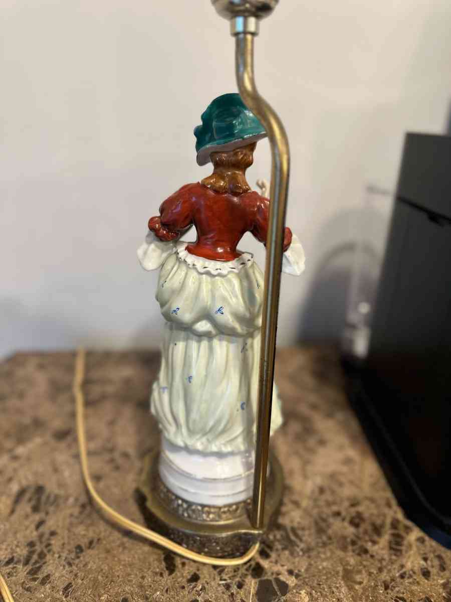 Vintage Porcelain Figurine Table Lamps Set French Man And Wo - Clarksville, Tennessee - FleaMarketBay