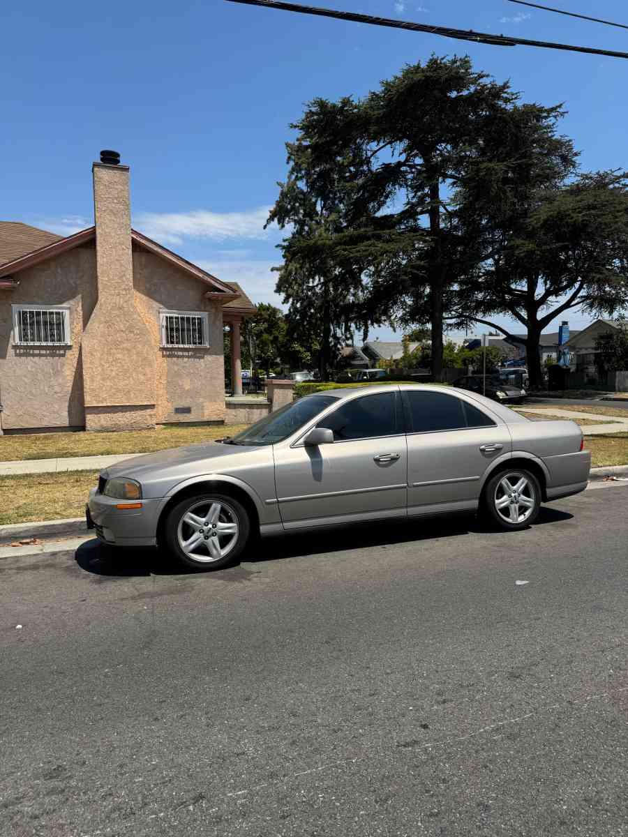 2002 Lincoln Ls - Long Beach, California - FleaMarketBay