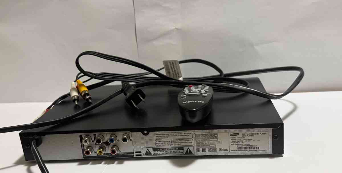 Samsung DVDE360 DVD Player Black with Remote - Naples, Florida - FleaMarketBay