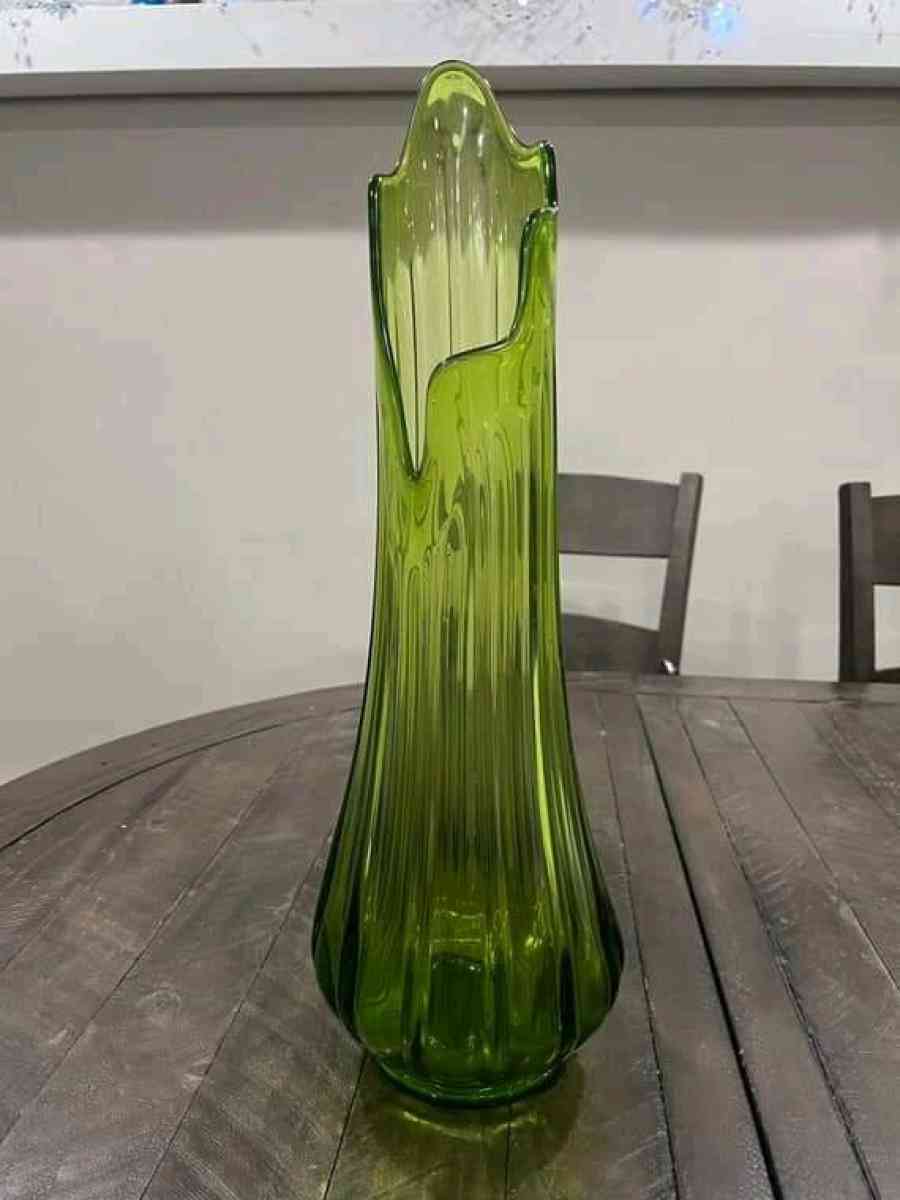 bittersweet swung vasesfenton vases carnival vase - Circleville, Ohio - FleaMarketBay