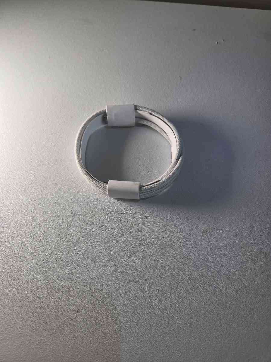 Airpods Gen 2 Pro - Willard, Utah - FleaMarketBay