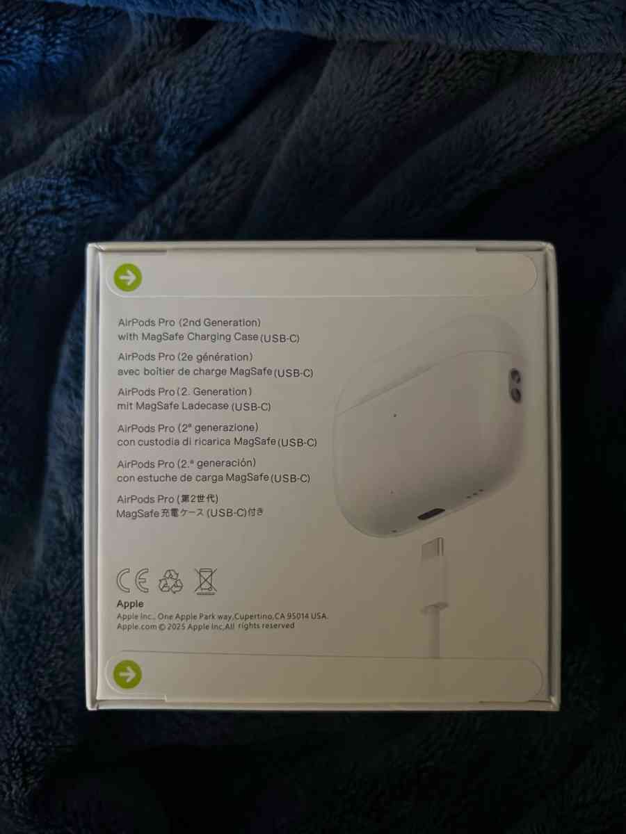 AirPods Pro 2 Great ConditionClean Fast Ship - Salem, Massachusetts - FleaMarketBay
