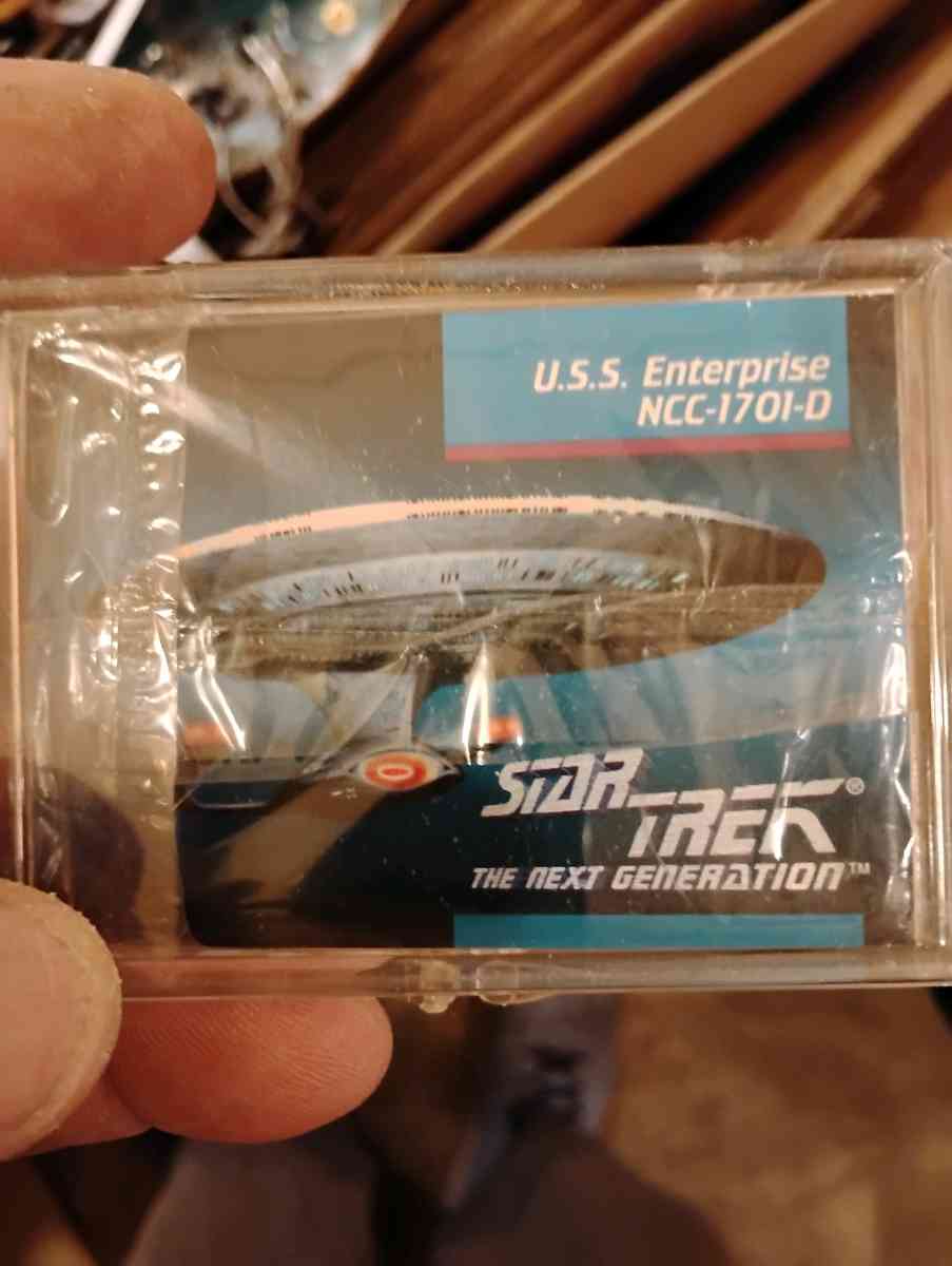 various trading card sets Indiana Jones Chronicles Star Trek - Beeville, Texas - FleaMarketBay