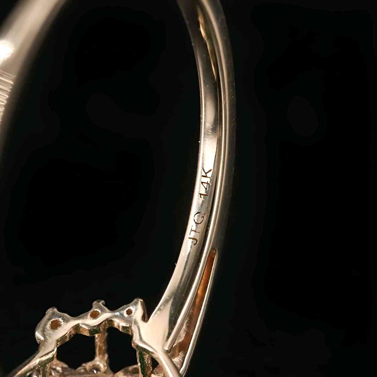 14K Genuine Emerald 1940s ring - Henderson, Nevada - FleaMarketBay