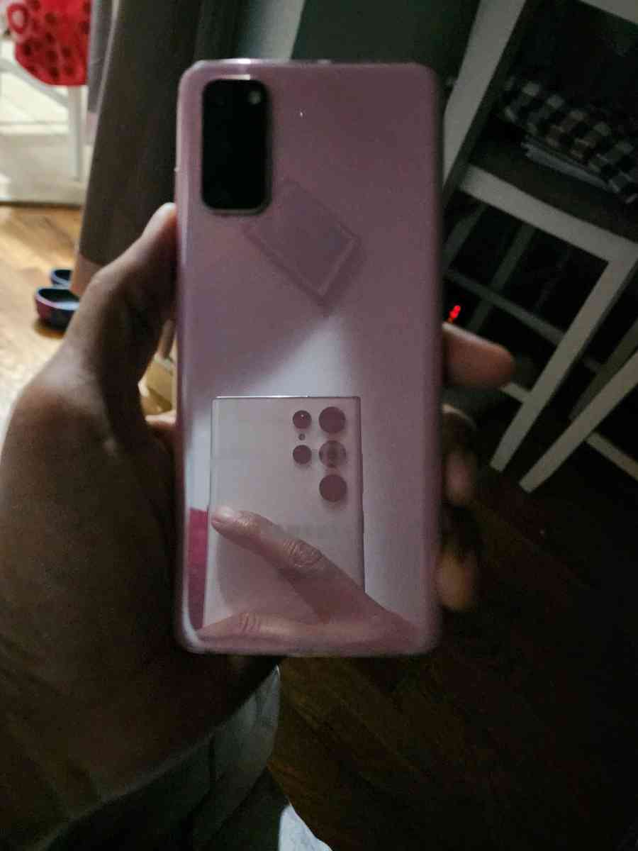 Samsung galaxy S20 pink tmobile unlocked - Alexander, New York - FleaMarketBay