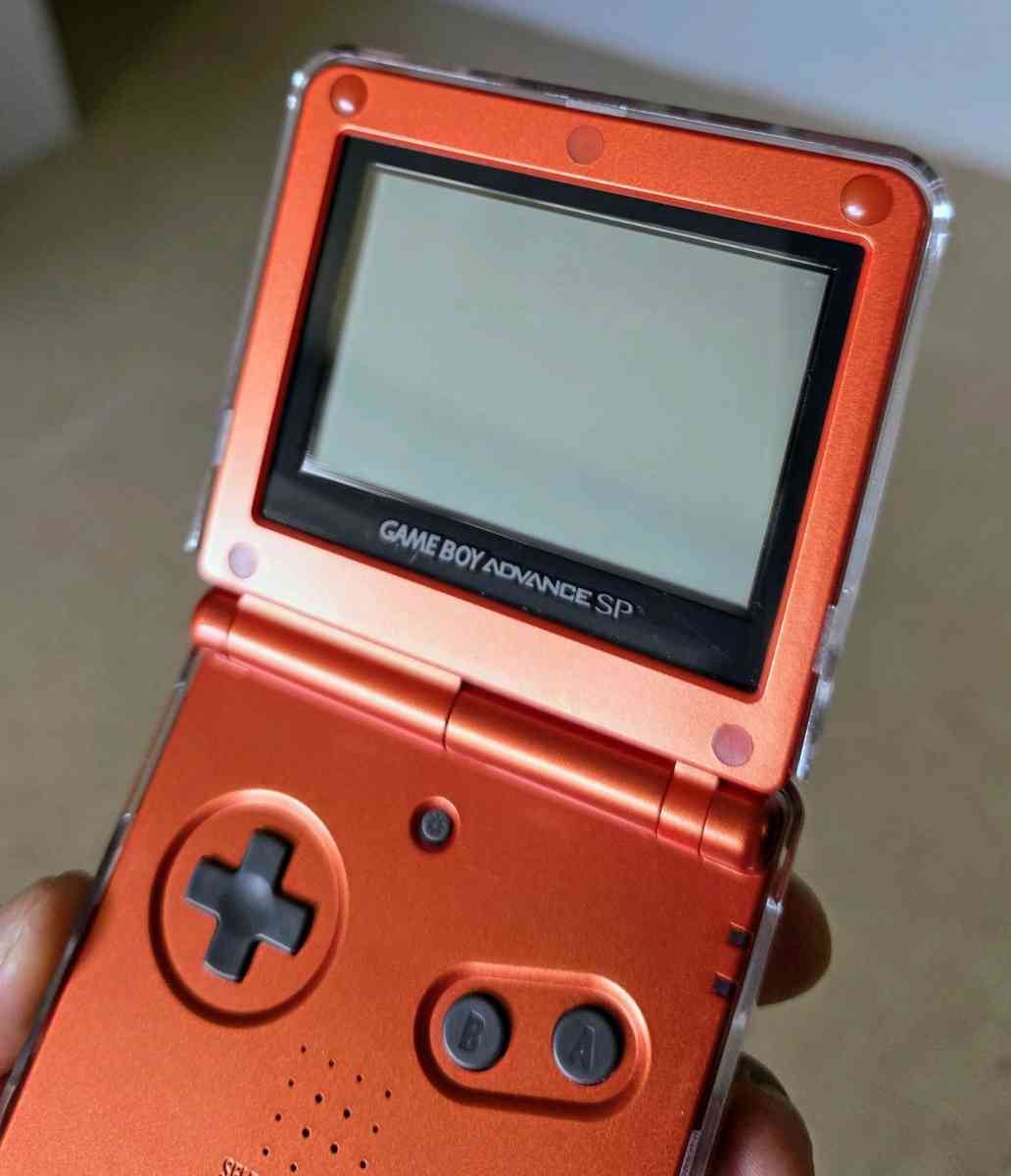 Gameboy advance sp Ags001 Fire red edition - Bronx, New York - FleaMarketBay