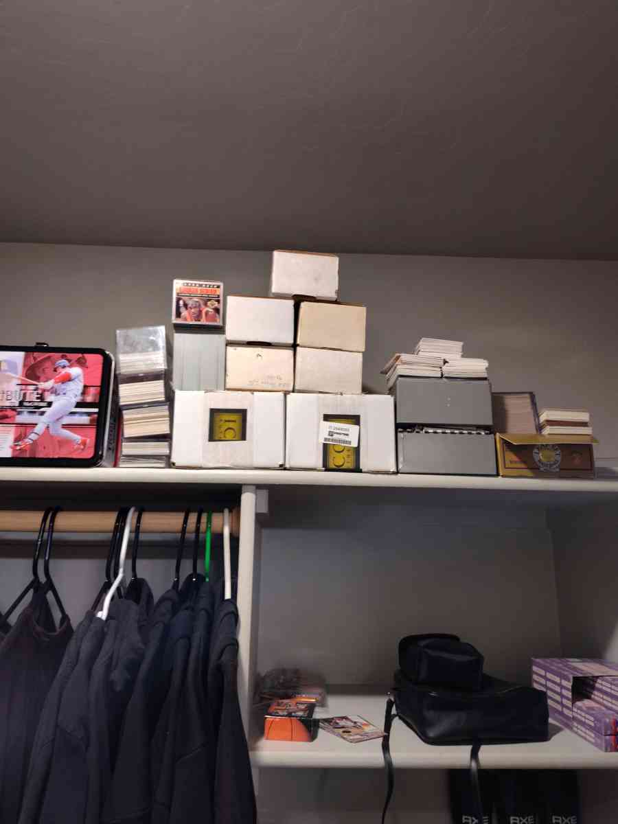 baseball football basketball trading cards