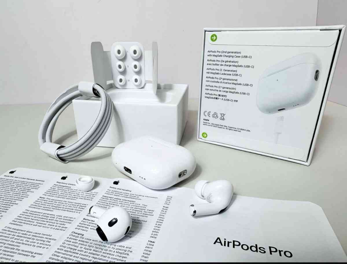 AirPods Pro 2nd generation - Winter Garden, Florida - FleaMarketBay