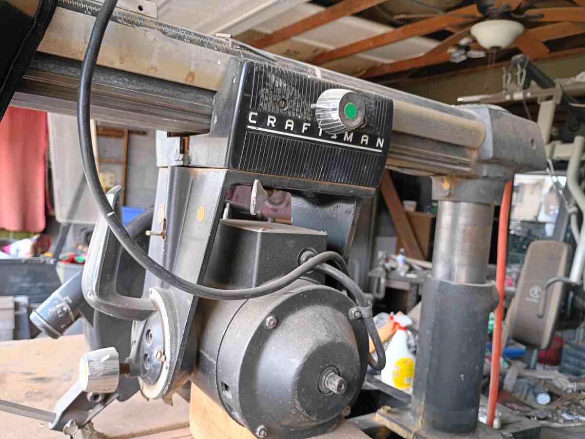 Craftsman Saw Table - El Paso, Texas - FleaMarketBay
