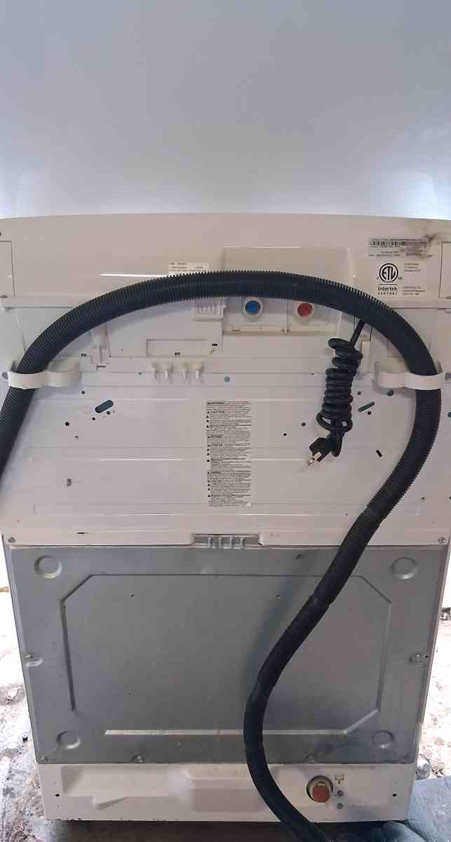 Frigidaire Top Load Washer - North Little Rock, Arkansas - FleaMarketBay
