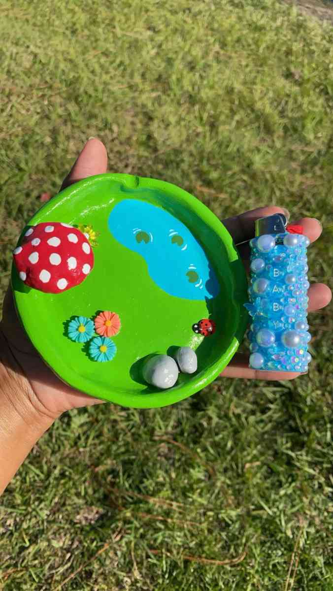 Mushroom Ashtray - Lake Mary, Florida - FleaMarketBay