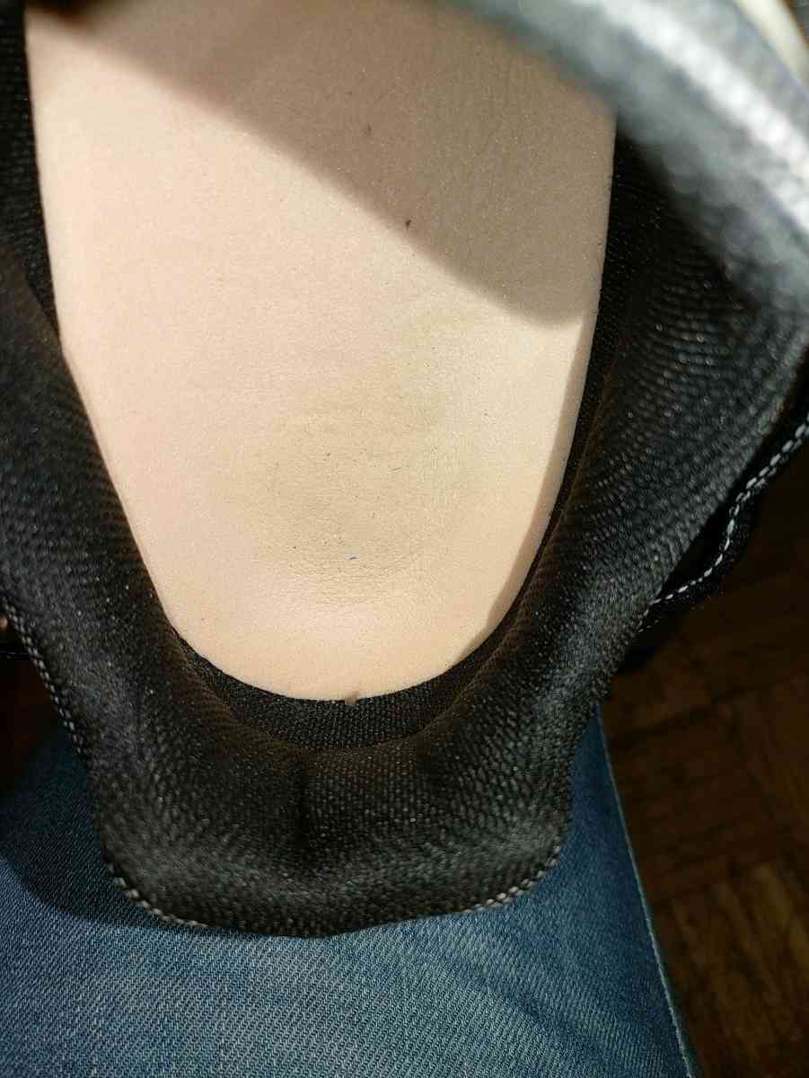 Apex Running Hiking Shoes - Maple Heights, Ohio - FleaMarketBay