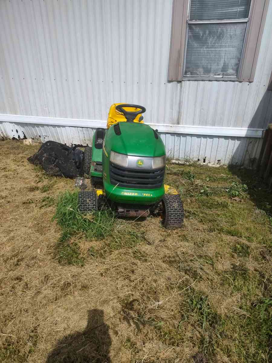 John Deere riding mower - Beckley, West Virginia